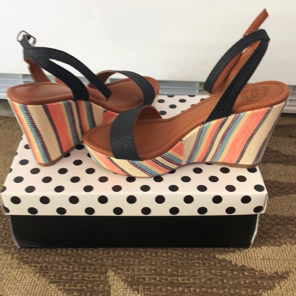 Dolce shoe